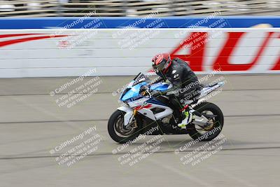 media/May-29-2022-Fastrack Riders_ [[fc0f8b1a06]]/Level 2/Start Finish/